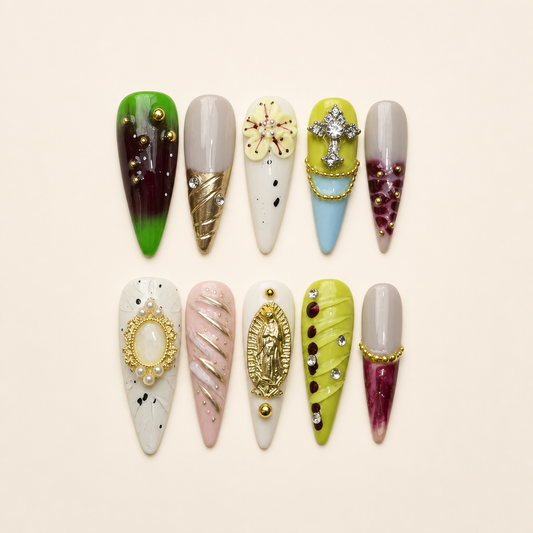 Gilded Amber – Main Character Gold Baroque Stiletto Press-On Nails