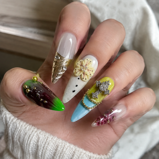 Gilded Amber – Main Character Gold Baroque Stiletto Press-On Nails