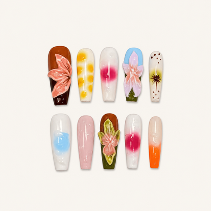Amazonia Glow – Main Character Emerald Glow Coffin Press-On Nails