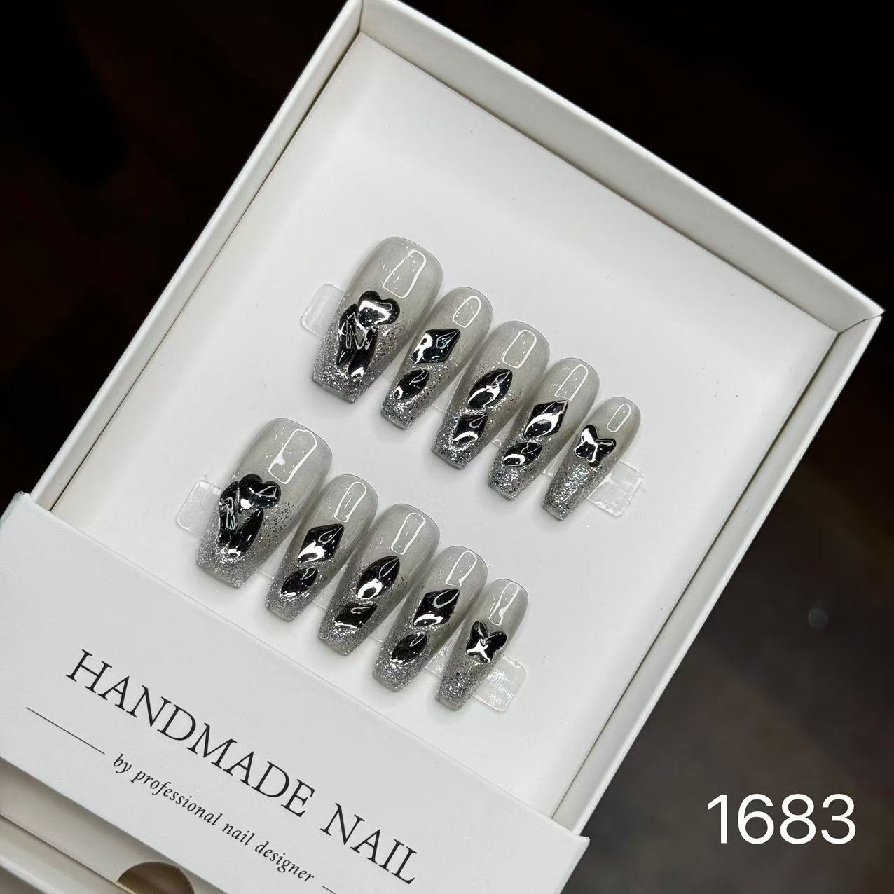 1683 Onyx Core