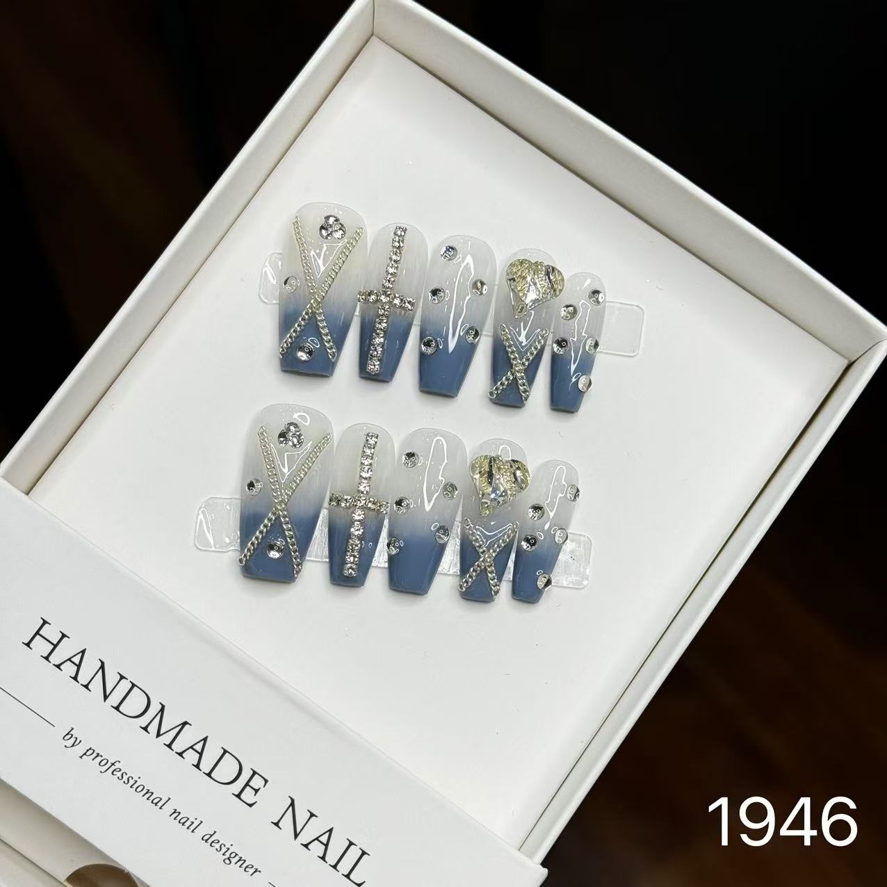 1946 Faded Blue Chain