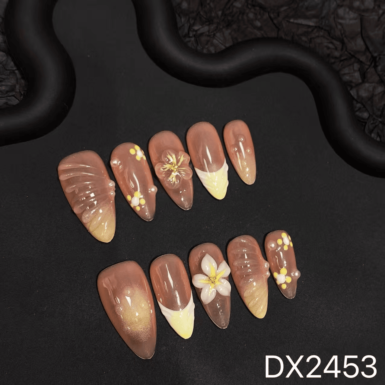 DX2453 Long Island Frost