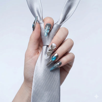 Cyber Bunny – Liquid Chrome Aqua Cat Eye Press-On Nägel