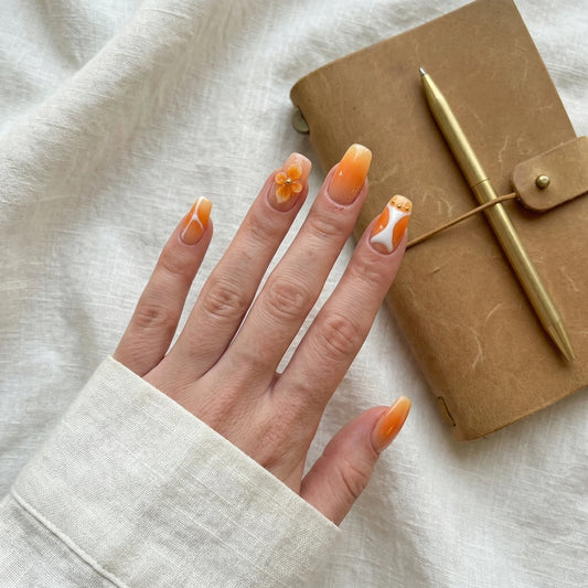 Citrus Bloom – Tangerine Floral Press-On Nails