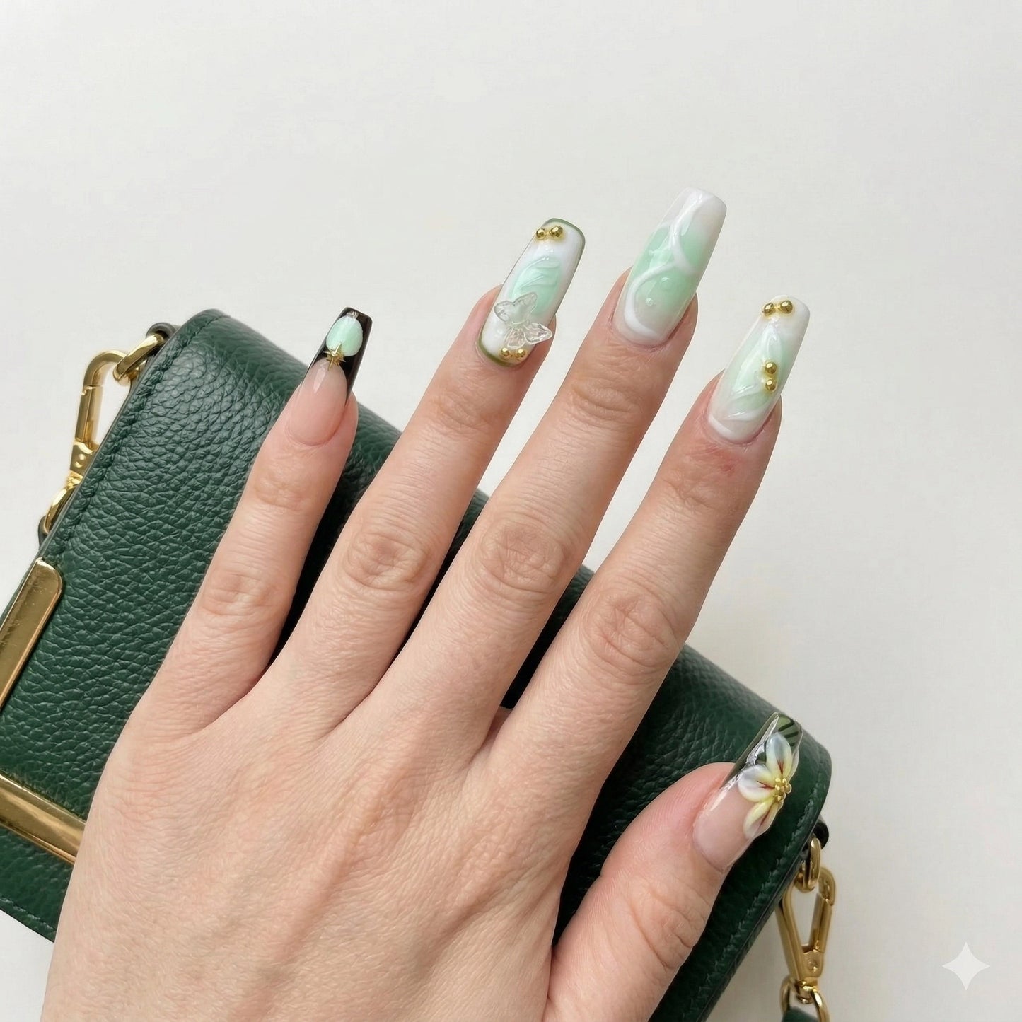 Mint Reverie – Soft Feminine Mint Floral Coffin Press-On Nails