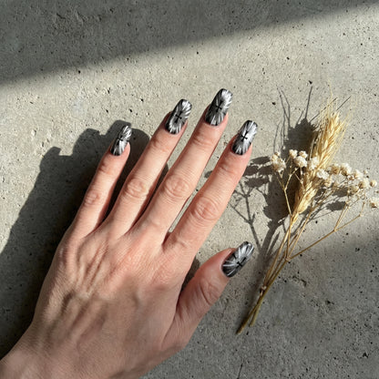 Sacred Eclipse – Gothic Cross Cat Eye Press-On Nails