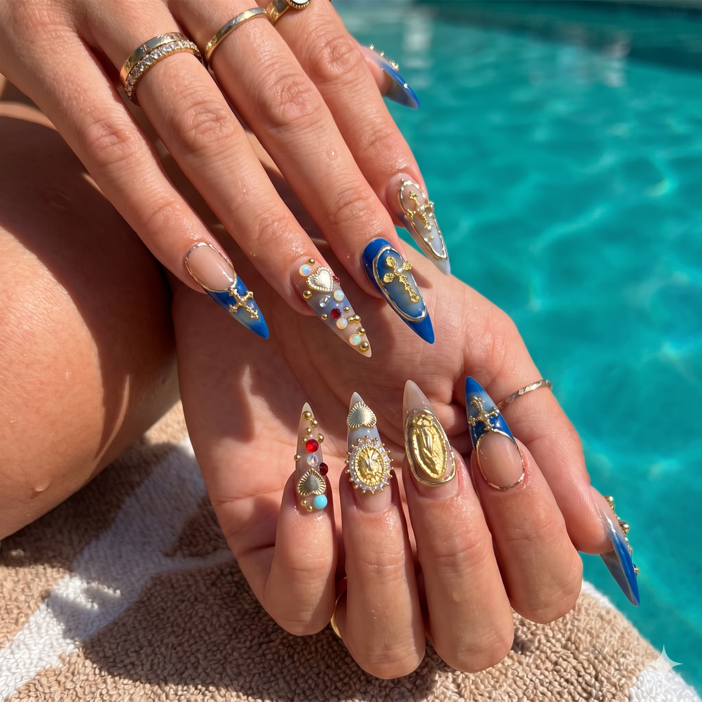 Madonna – Almond Press-On Nails