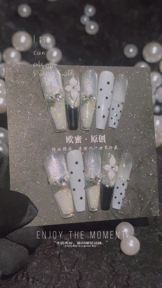 Monroe Dots